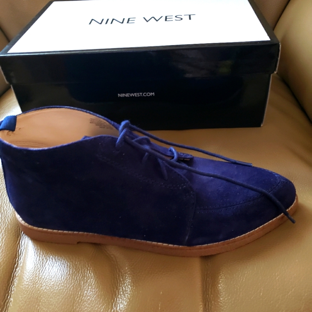 Ladies nine west booties - Picture 1 of 6